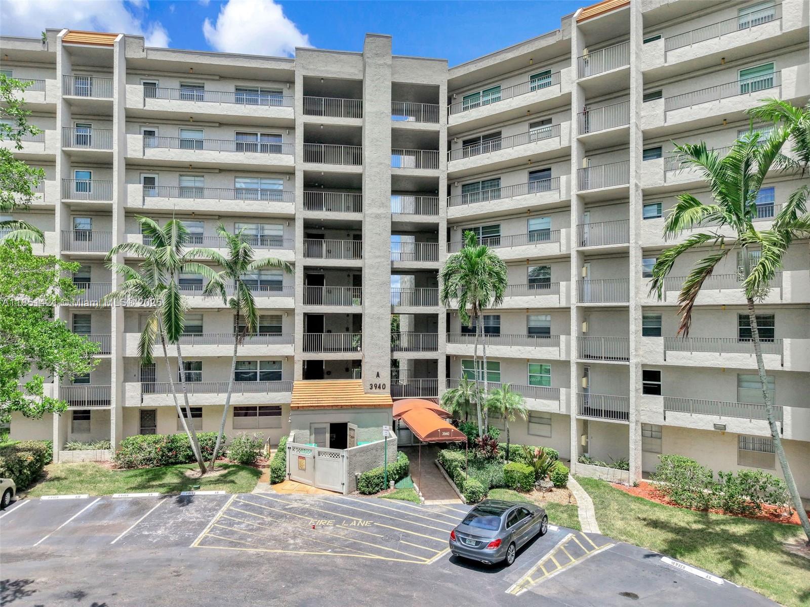 3940 Inverrary Blvd 801-A