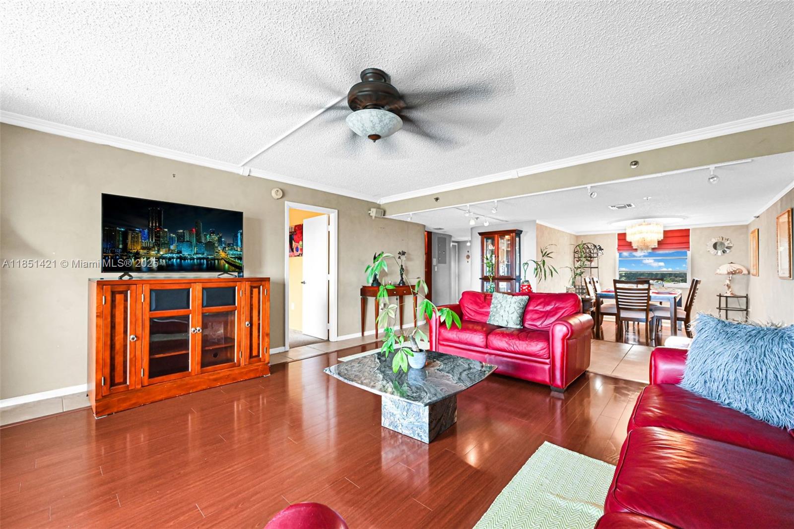 3940 Inverrary Blvd 801-A