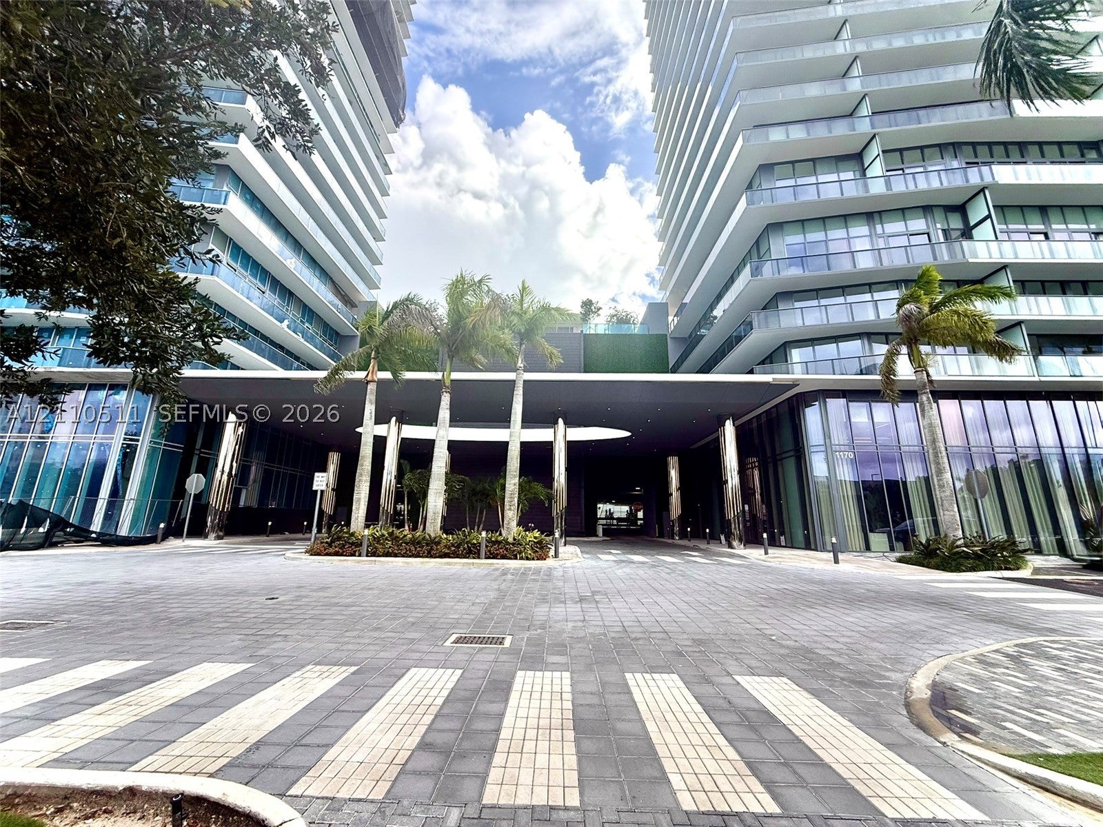 1170 E Hallandale Beach Blvd 1208