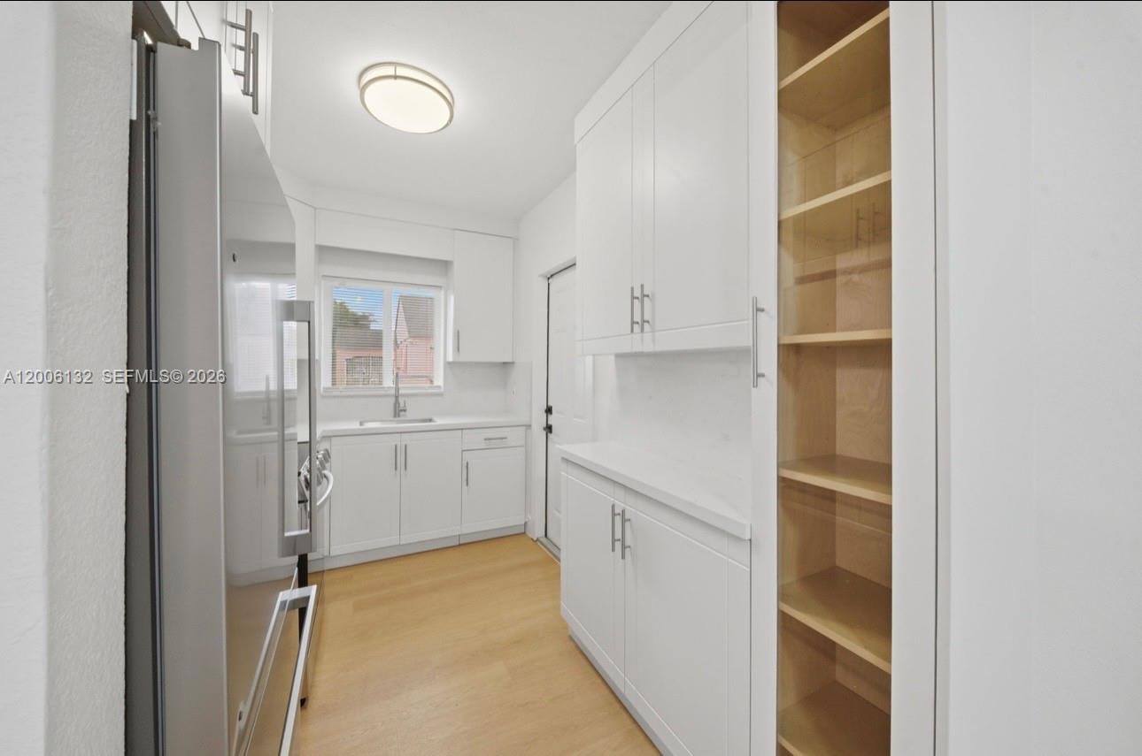CRESTWOOD - Residential