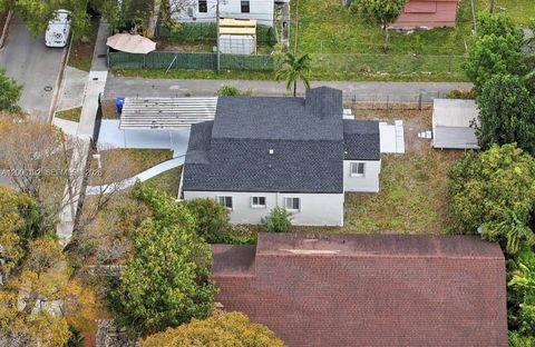 Tiny photo for 4711 NW 11th Ave, Miami, FL 33127 (MLS # A12006132)