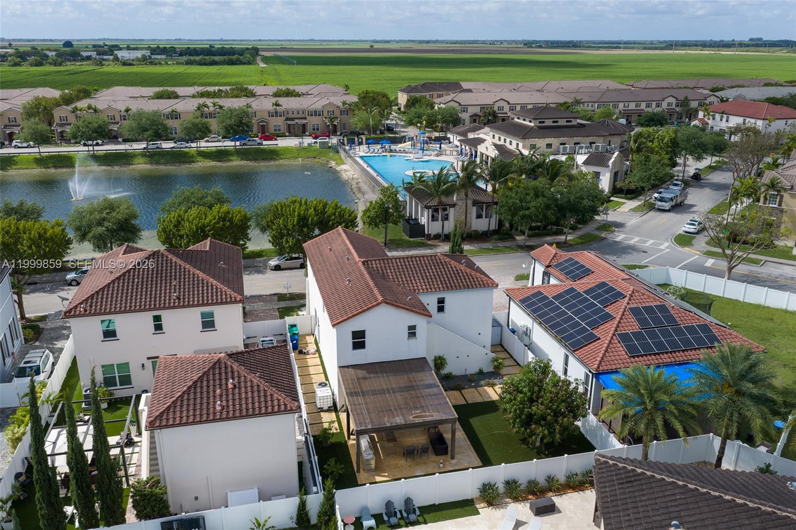 KENDALL COMMONS RESIDENTI - Residential