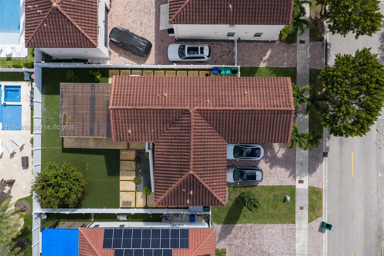 KENDALL COMMONS RESIDENTI - Residential