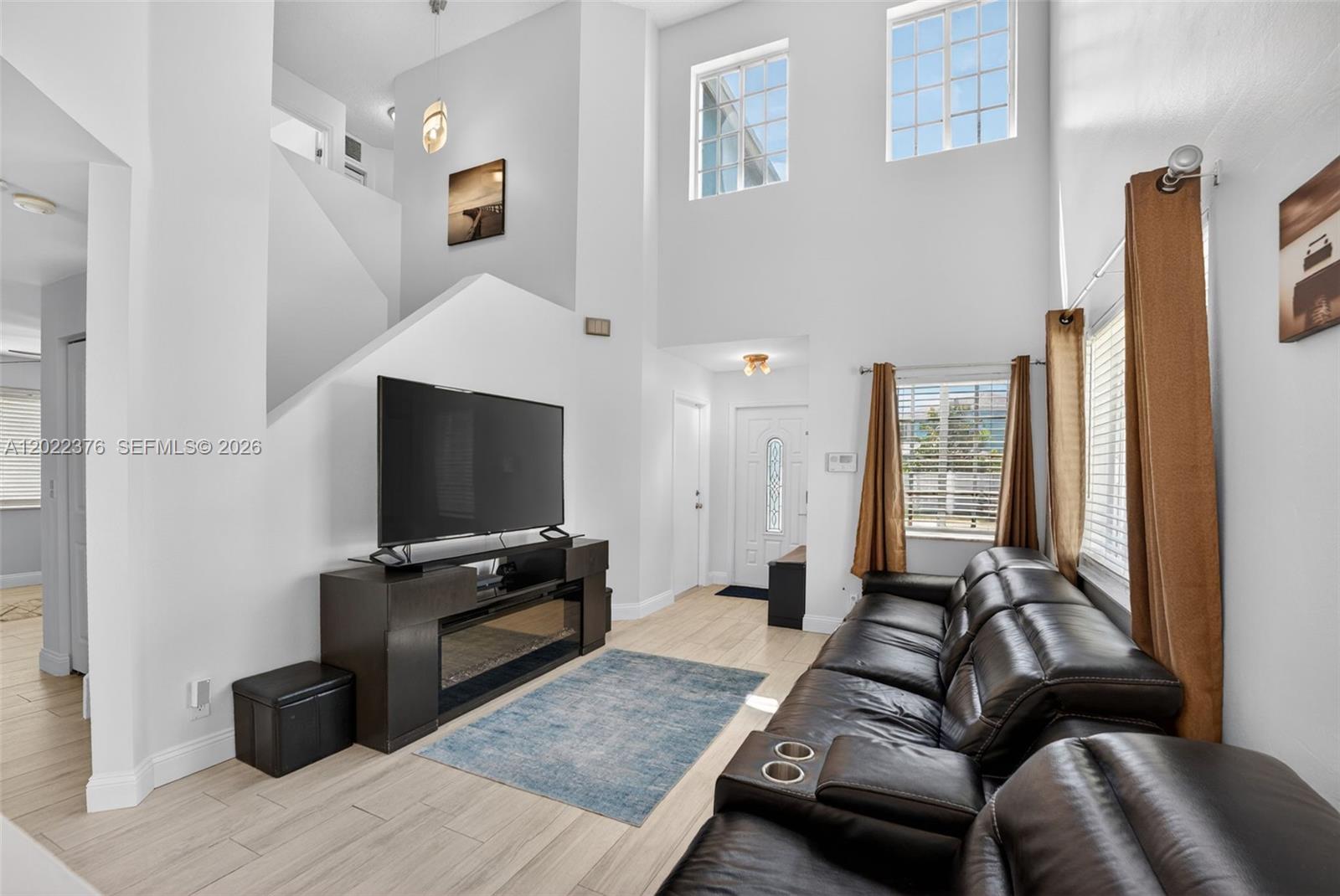 OLYMPIA & YORK RESIDENTIA - Residential