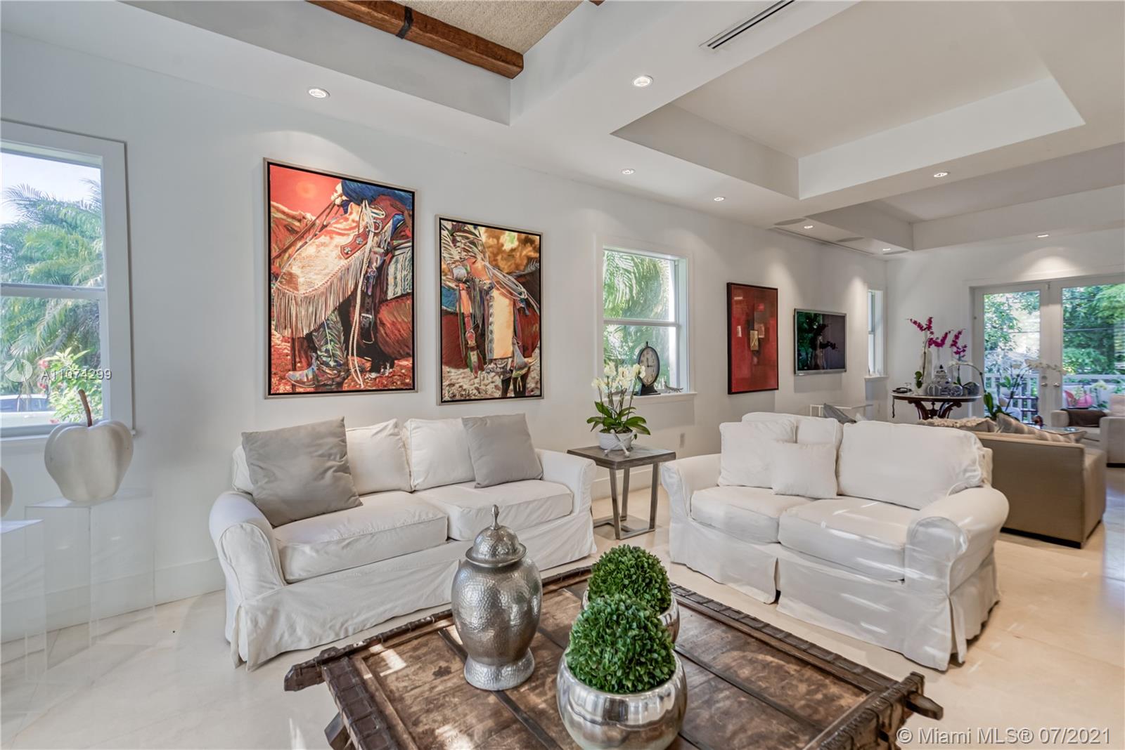 TROPICAL ISLE HOMES SUB 4 - Residential