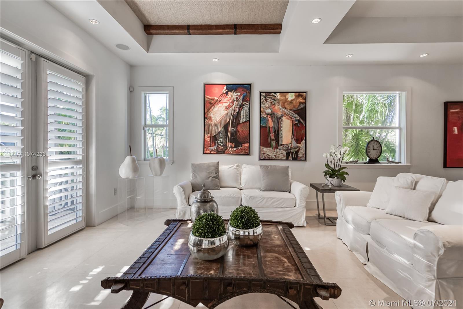 TROPICAL ISLE HOMES SUB 4 - Residential