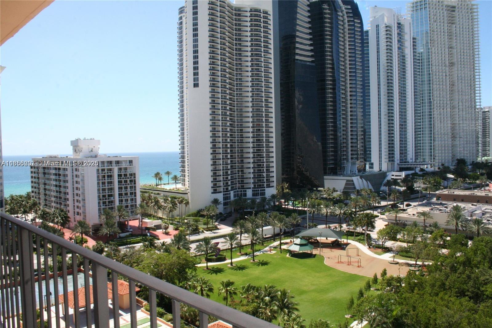 WINSTON TOWERS 600 CONDO - Residential