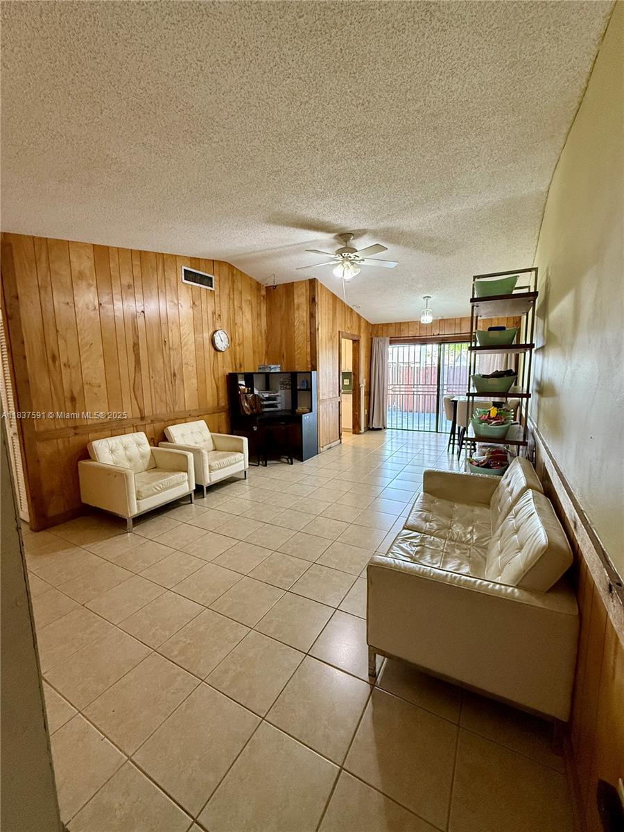 5351 SW 140 Ct 5351