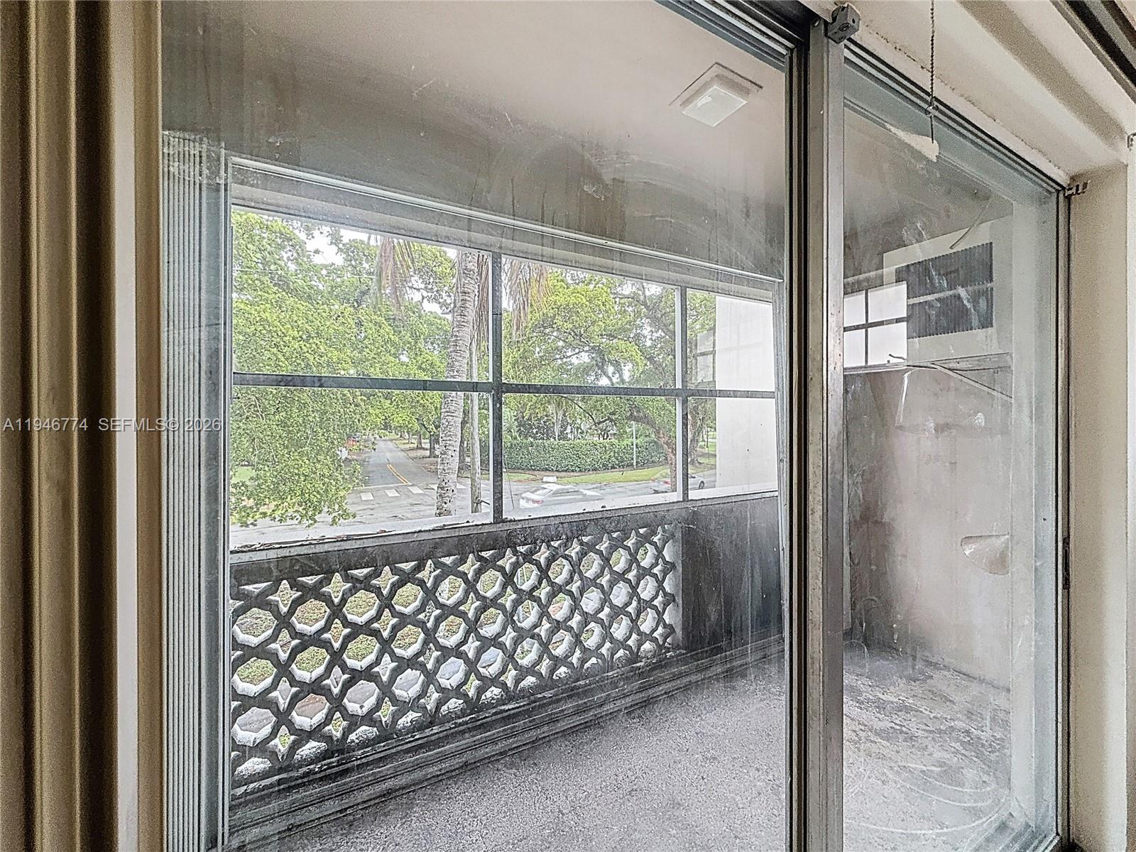 SANTONA CONDO - Residential