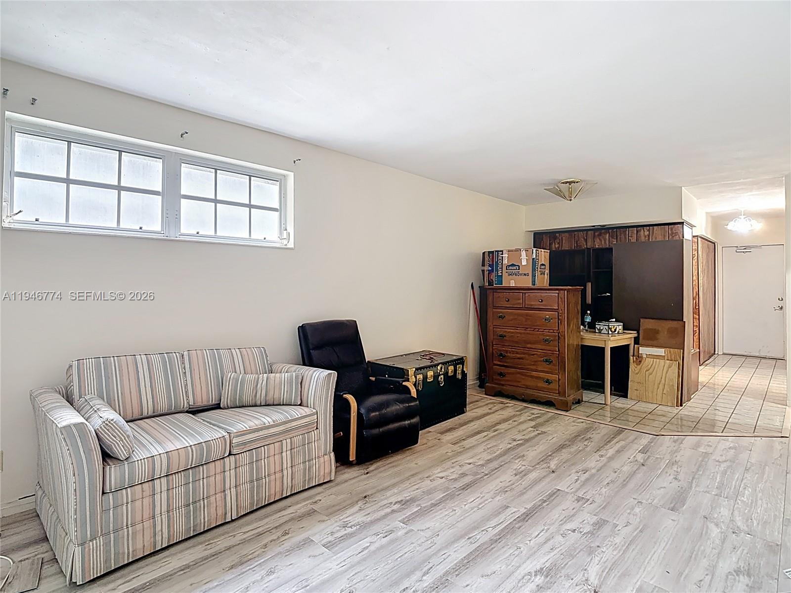 SANTONA CONDO - Residential