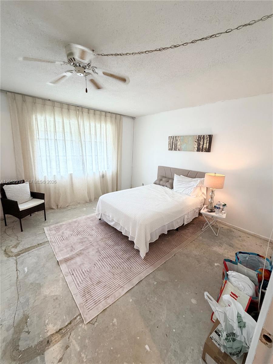 LAUDERDALE OAKS CONDO I - Residential