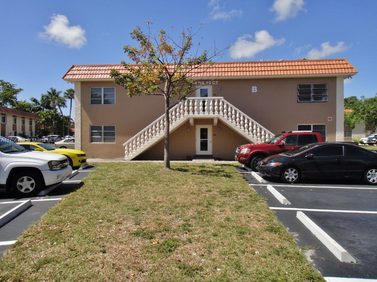 MANOR GROVE VILLAGE ONE I - Residential