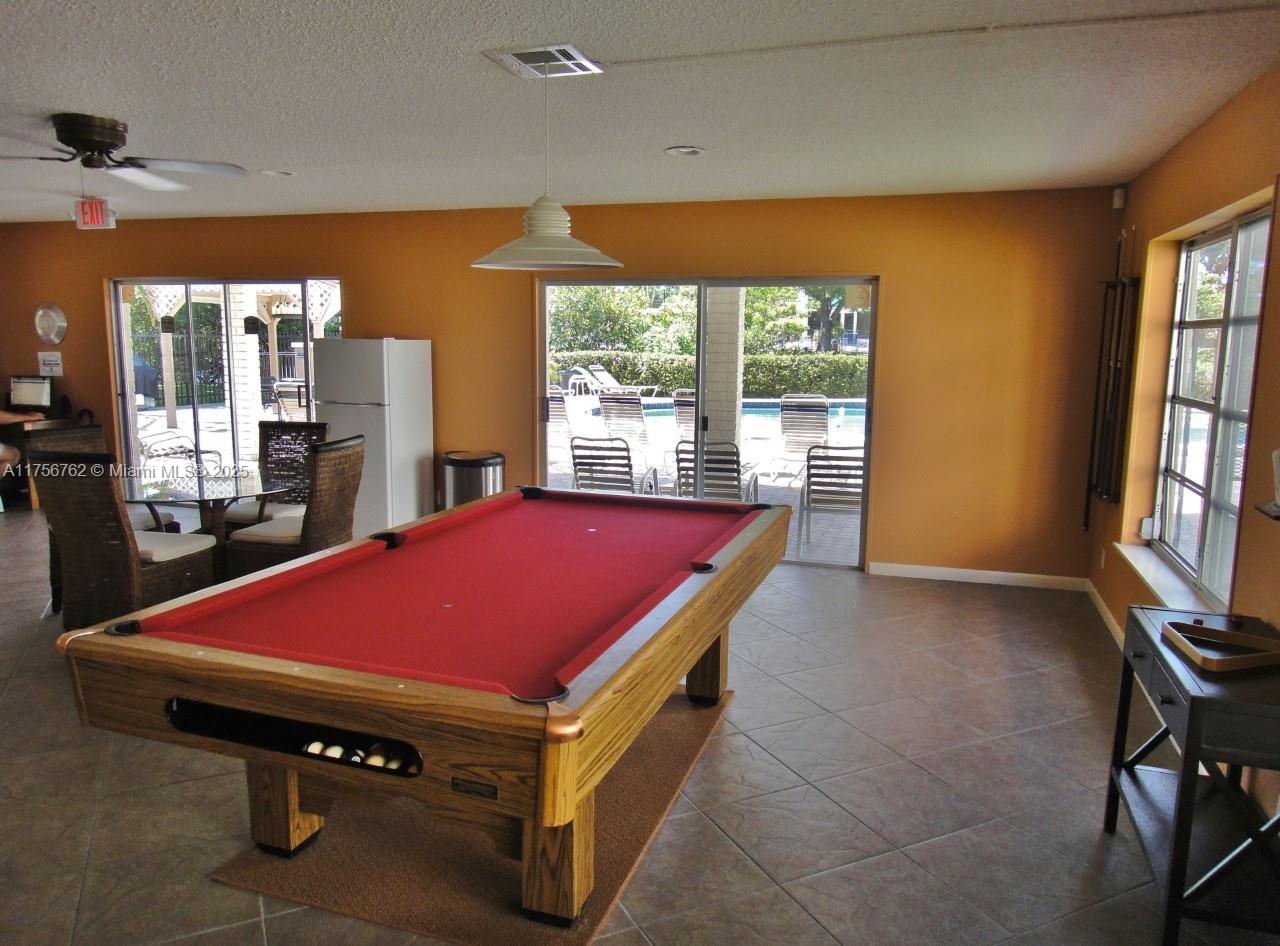 MANOR GROVE VILLAGE ONE I - Residential