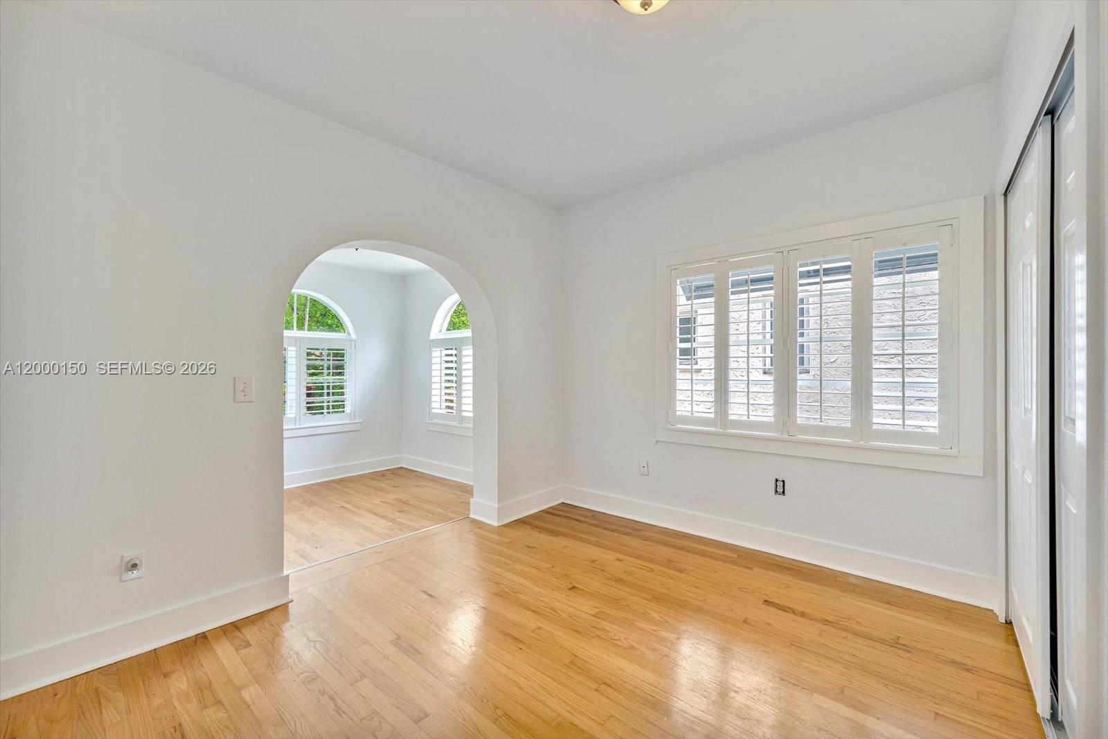 CORAL GABLES GRANADA SEC - Residential