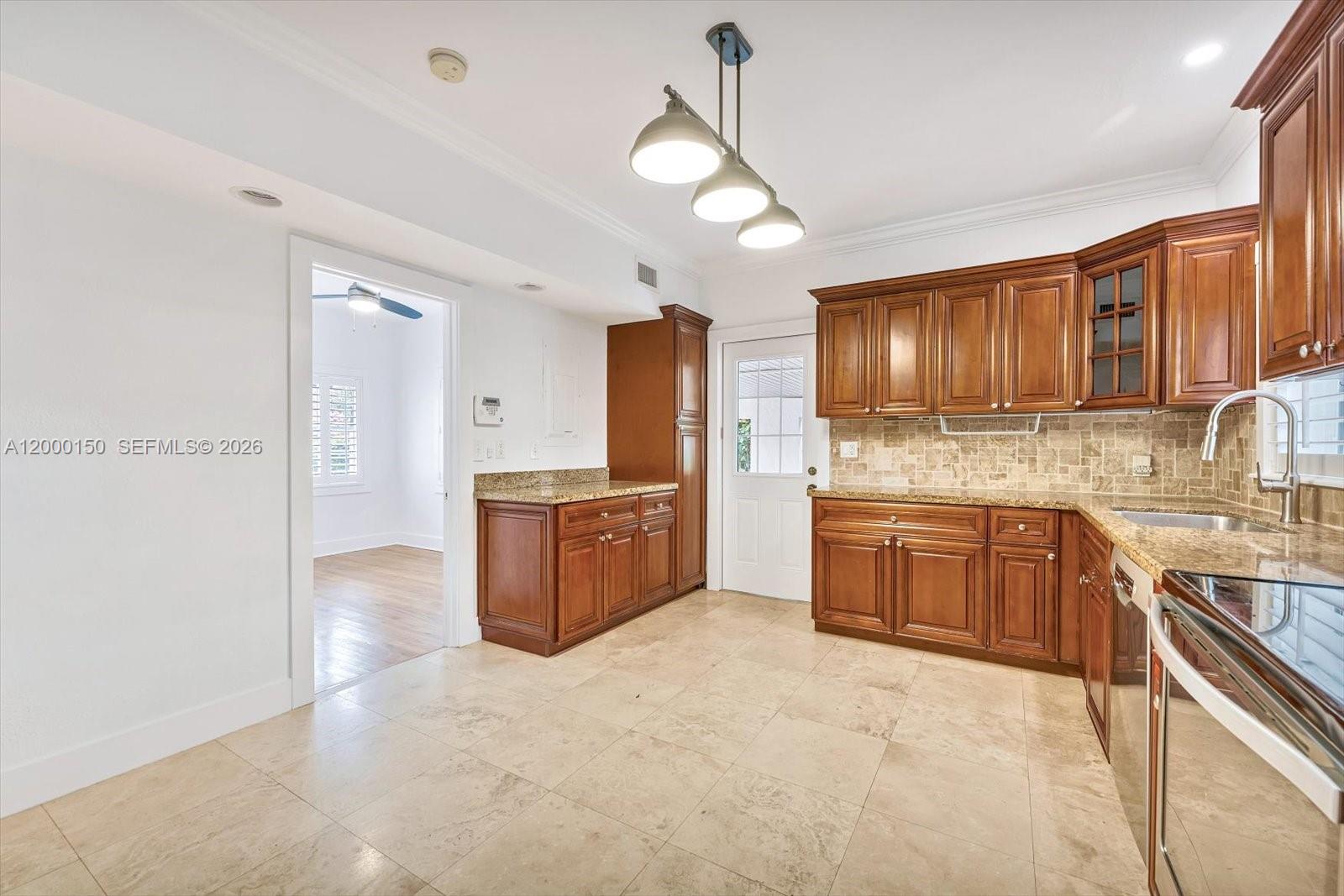 CORAL GABLES GRANADA SEC - Residential