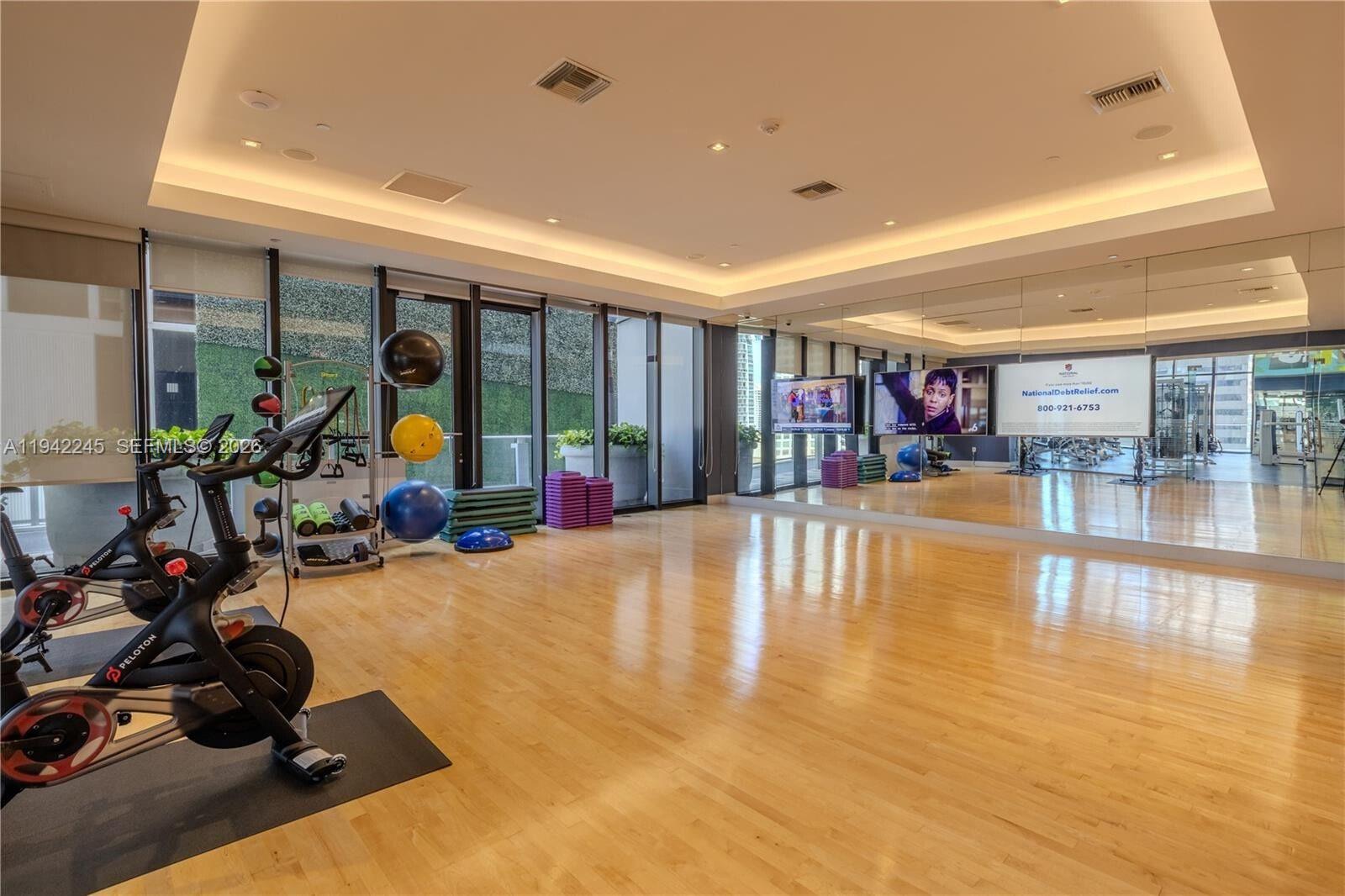 1010 BRICKELL CONDO - Residential Lease