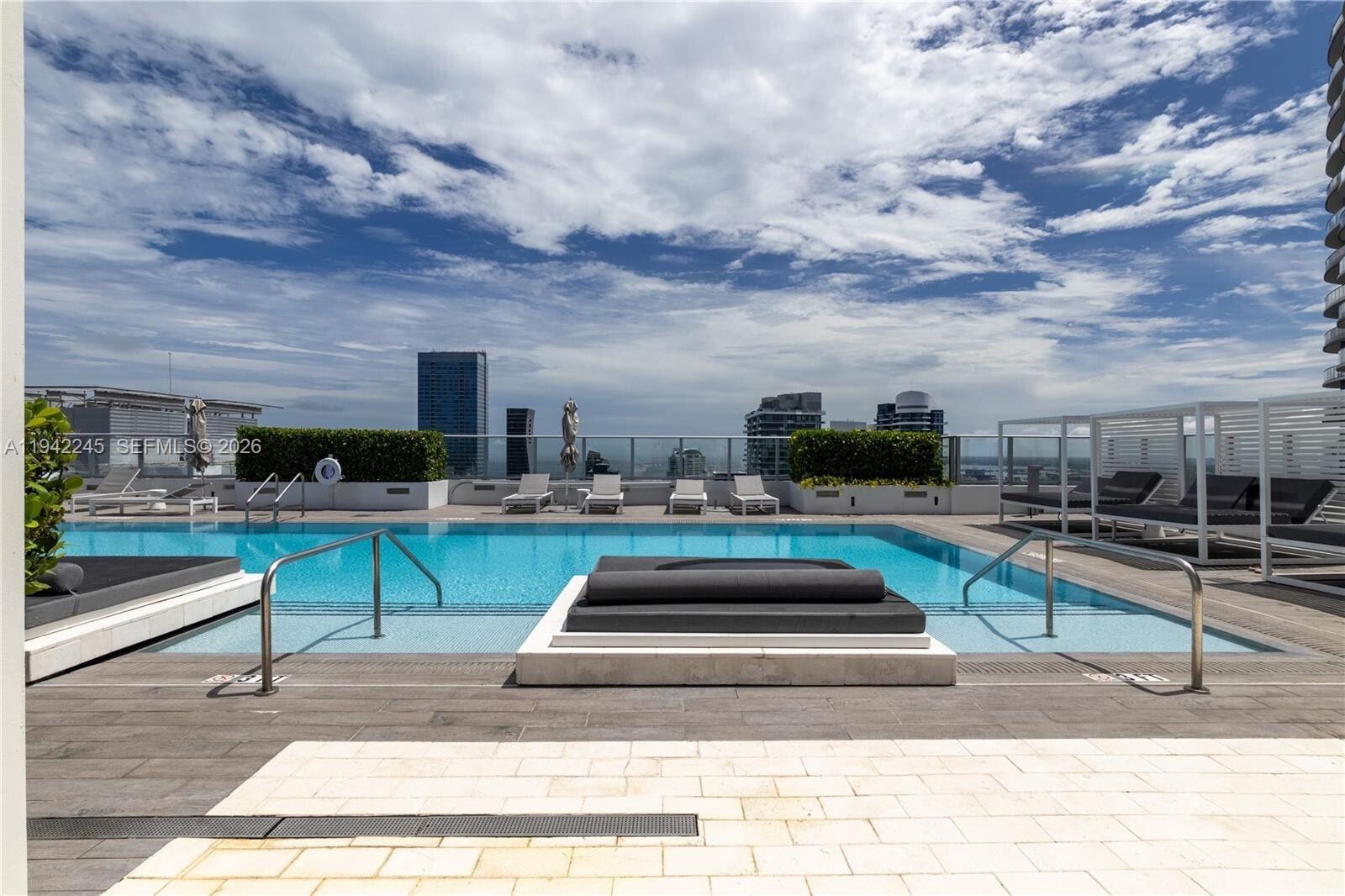 1010 BRICKELL CONDO - Residential Lease