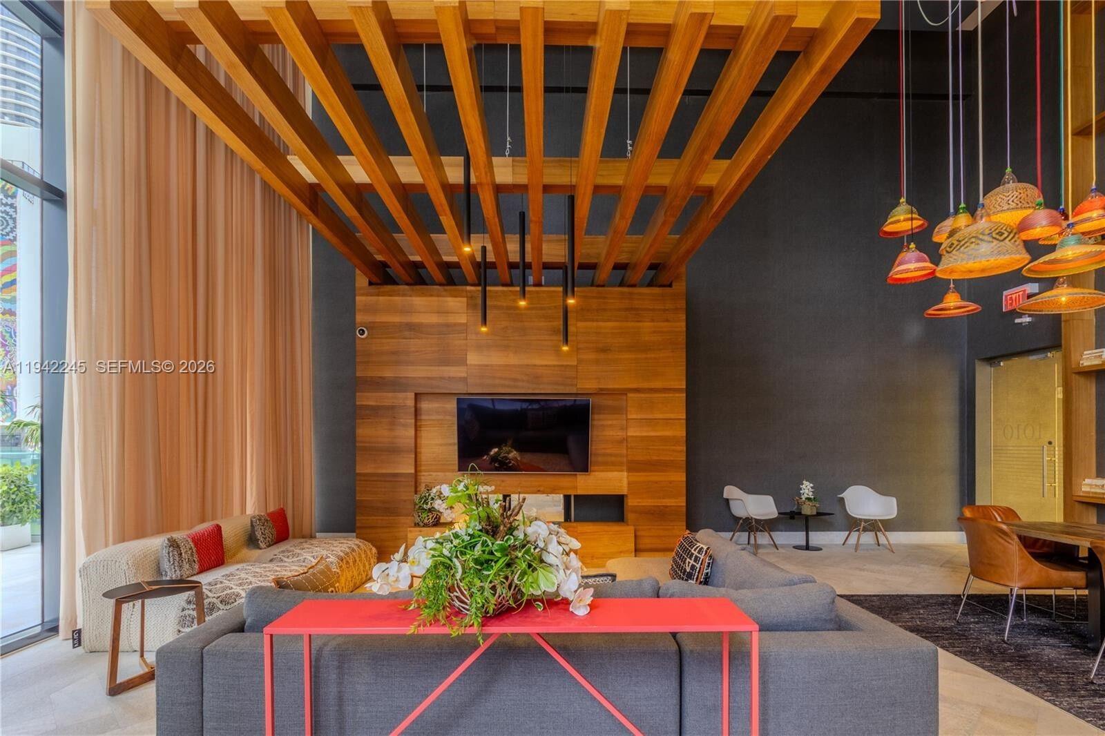 1010 BRICKELL CONDO - Residential Lease