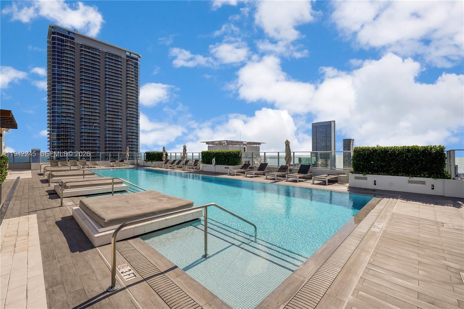 1010 BRICKELL CONDO - Residential Lease
