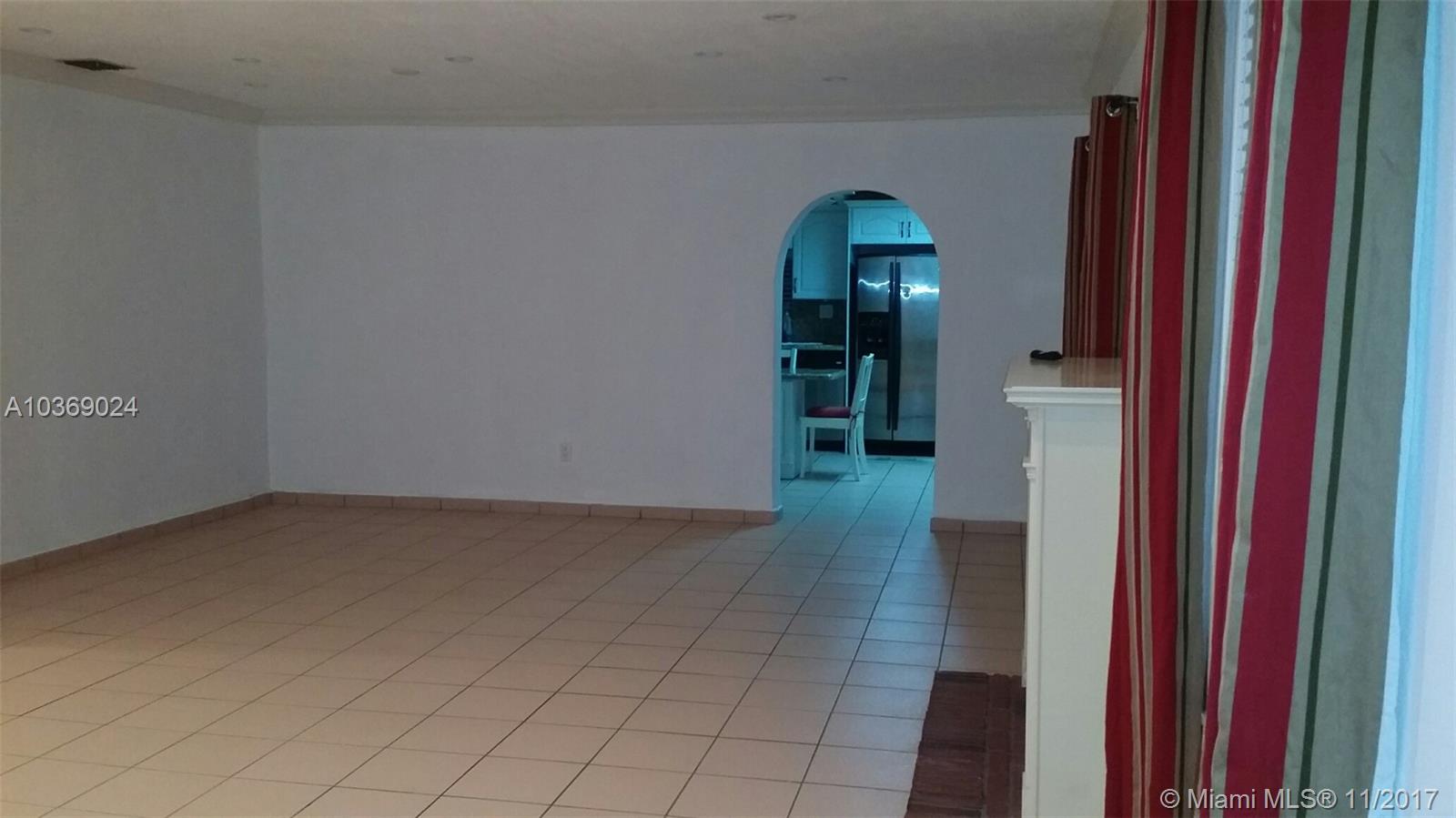 PALM SPRINGS NORTH SEC P - Residential Lease