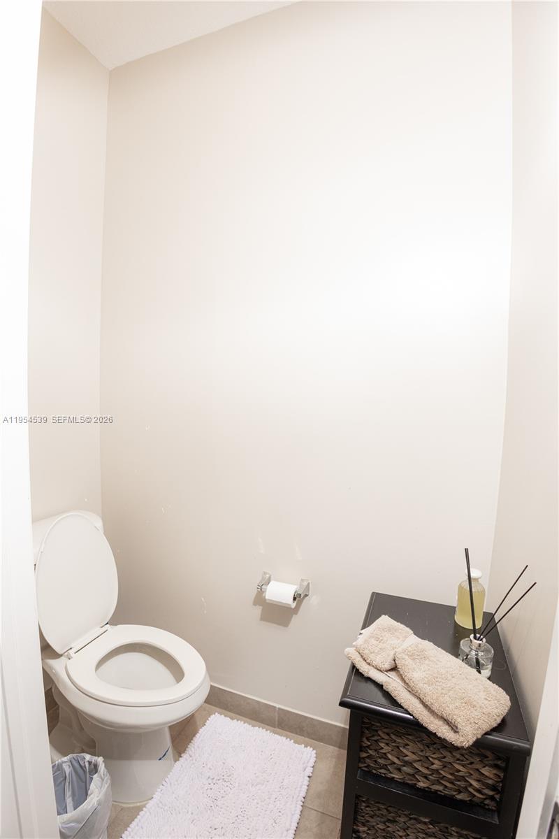 REDLAND REEF - Residential