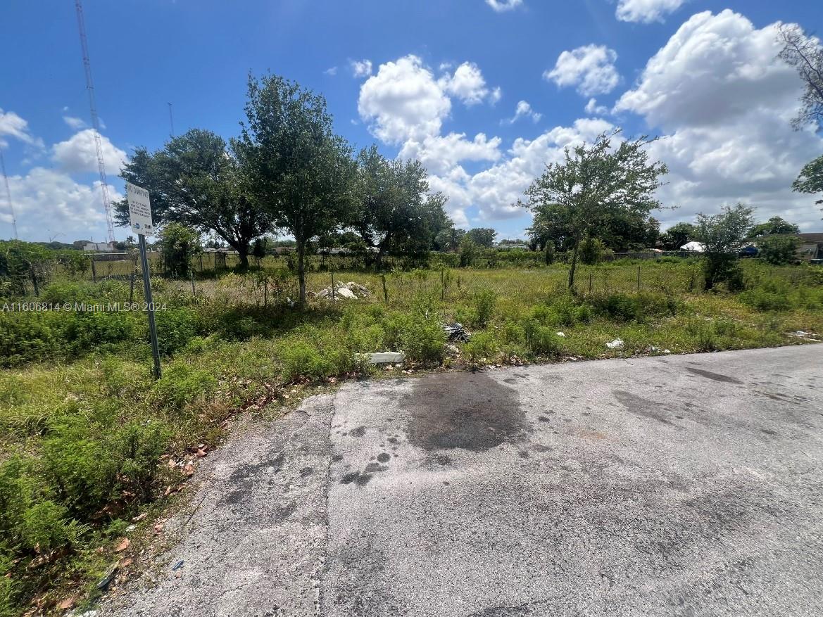 Residential lot located in a quiet, peaceful neighborhood, residential area. Excellent development opportunity to build your own home in West Miami Gardens or as an investment. Near 2 major highways I-95 and the FL Turnpike. It is in the center of many attractions such as the Hard Rock Stadium (UM and Dolphins football games). Only minutes from Fl's stunning beaches, South Beach, Wynwood and more.