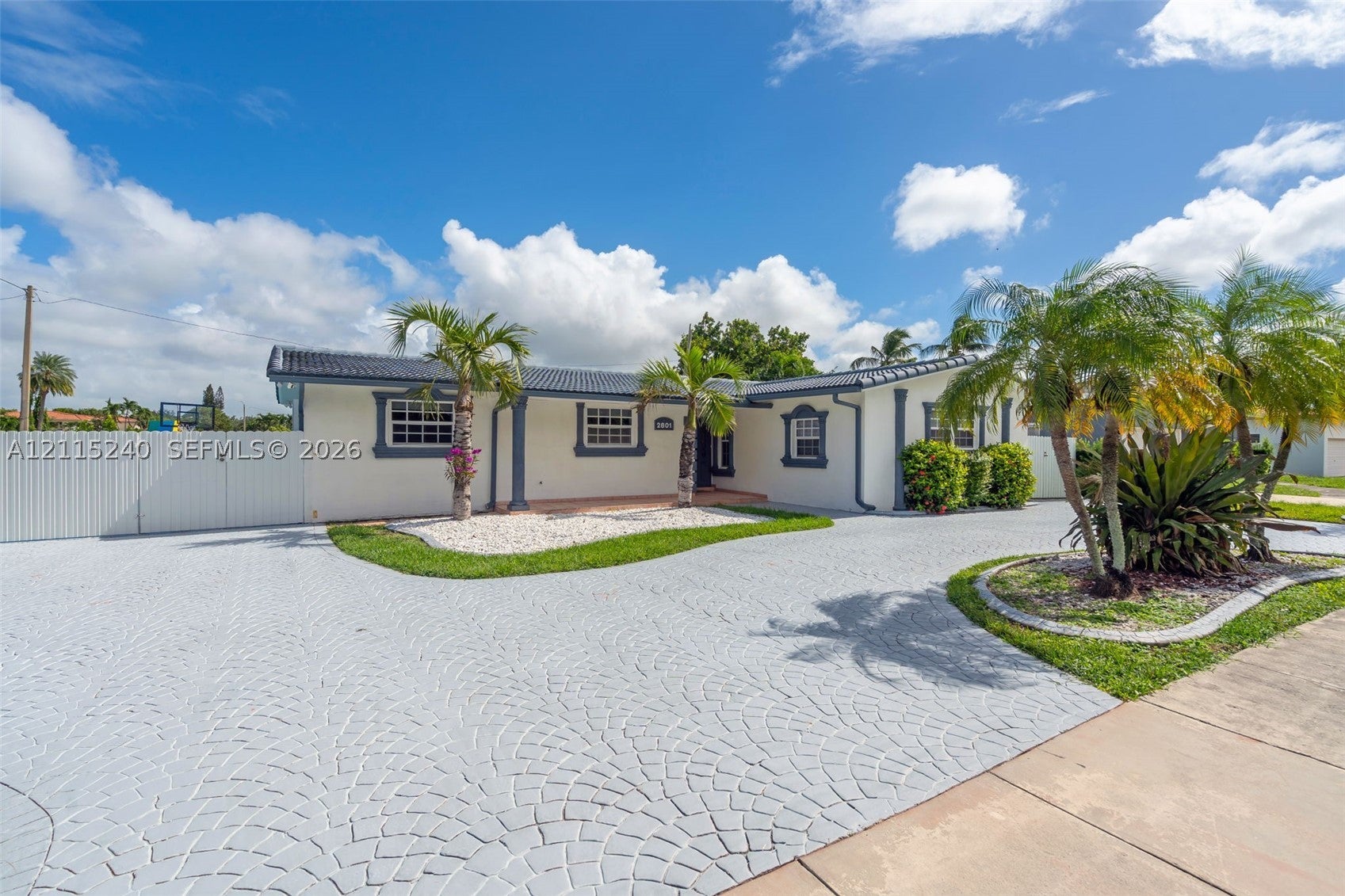 2801 SW 79th Ave
