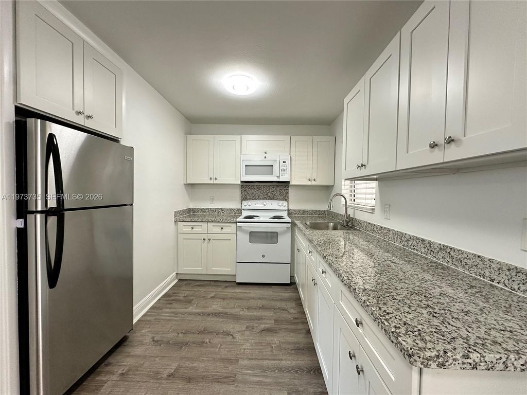 Photo of 2221 Monroe St #10, Hollywood, FL 33020 (MLS # A11973735)