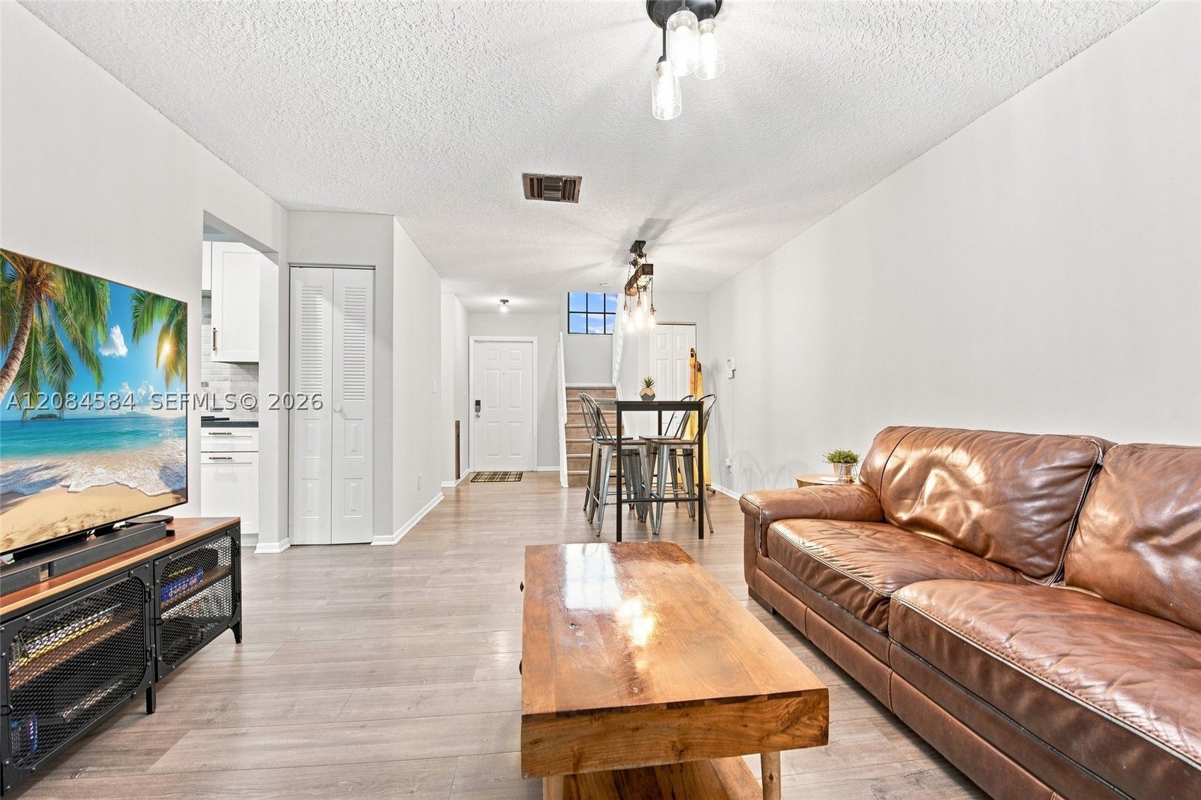 10720 NW 11th St