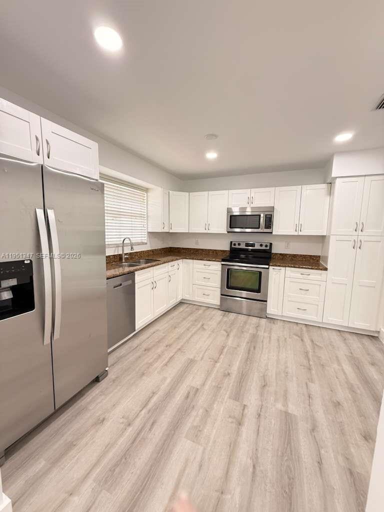 CYPRESS AT WOODMONT III - Residential