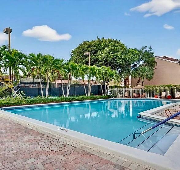 CYPRESS AT WOODMONT III - Residential