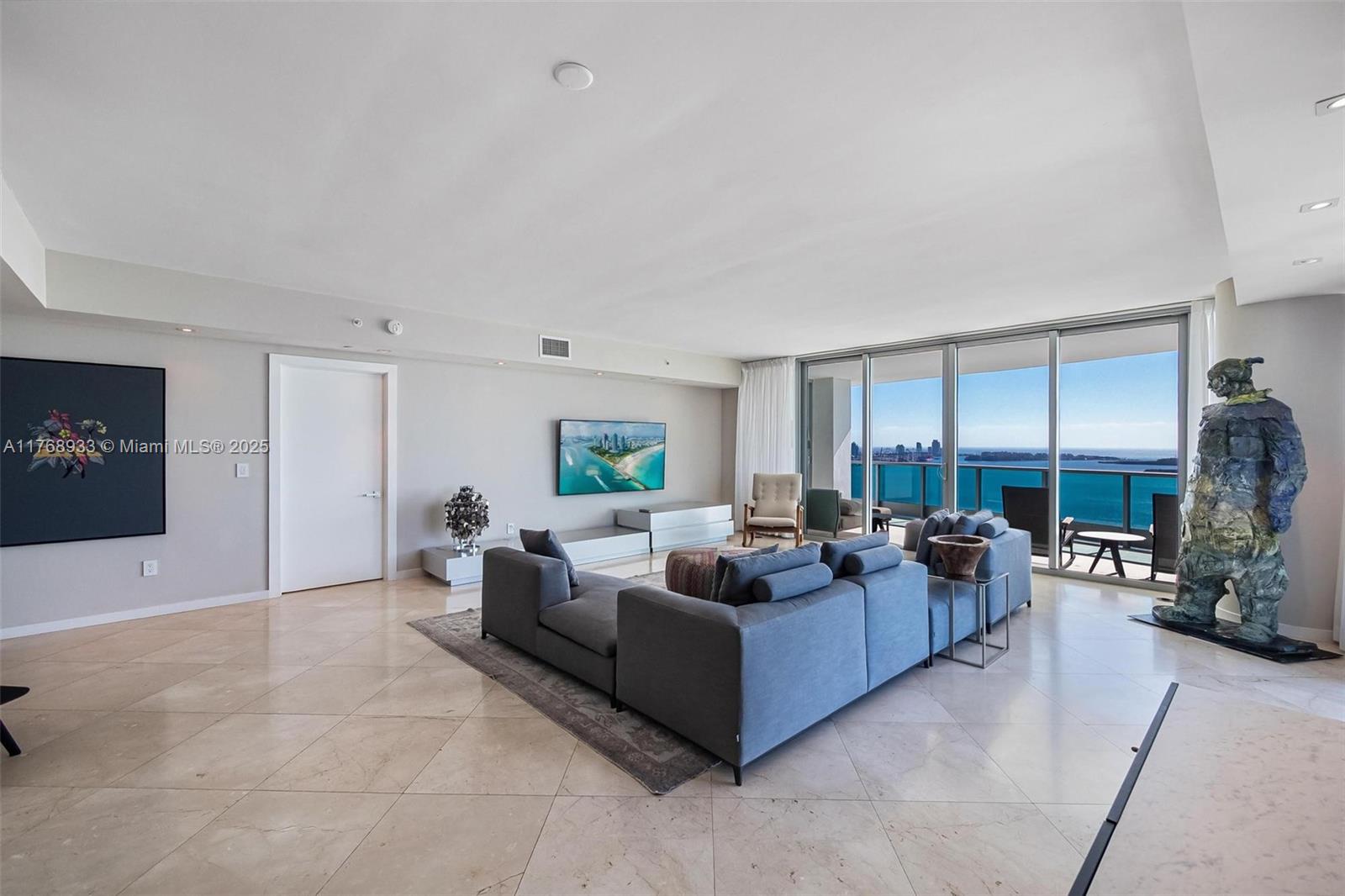 JADE RESIDENCES AT BRICKE - Residential