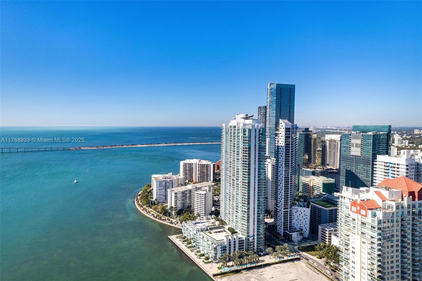 JADE RESIDENCES AT BRICKE - Residential