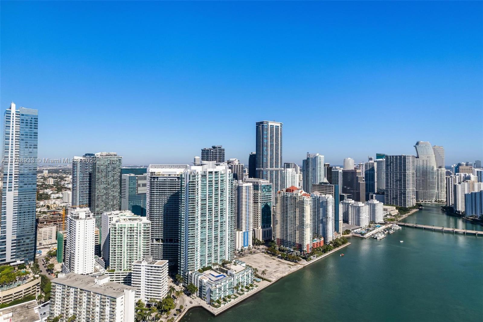 JADE RESIDENCES AT BRICKE - Residential