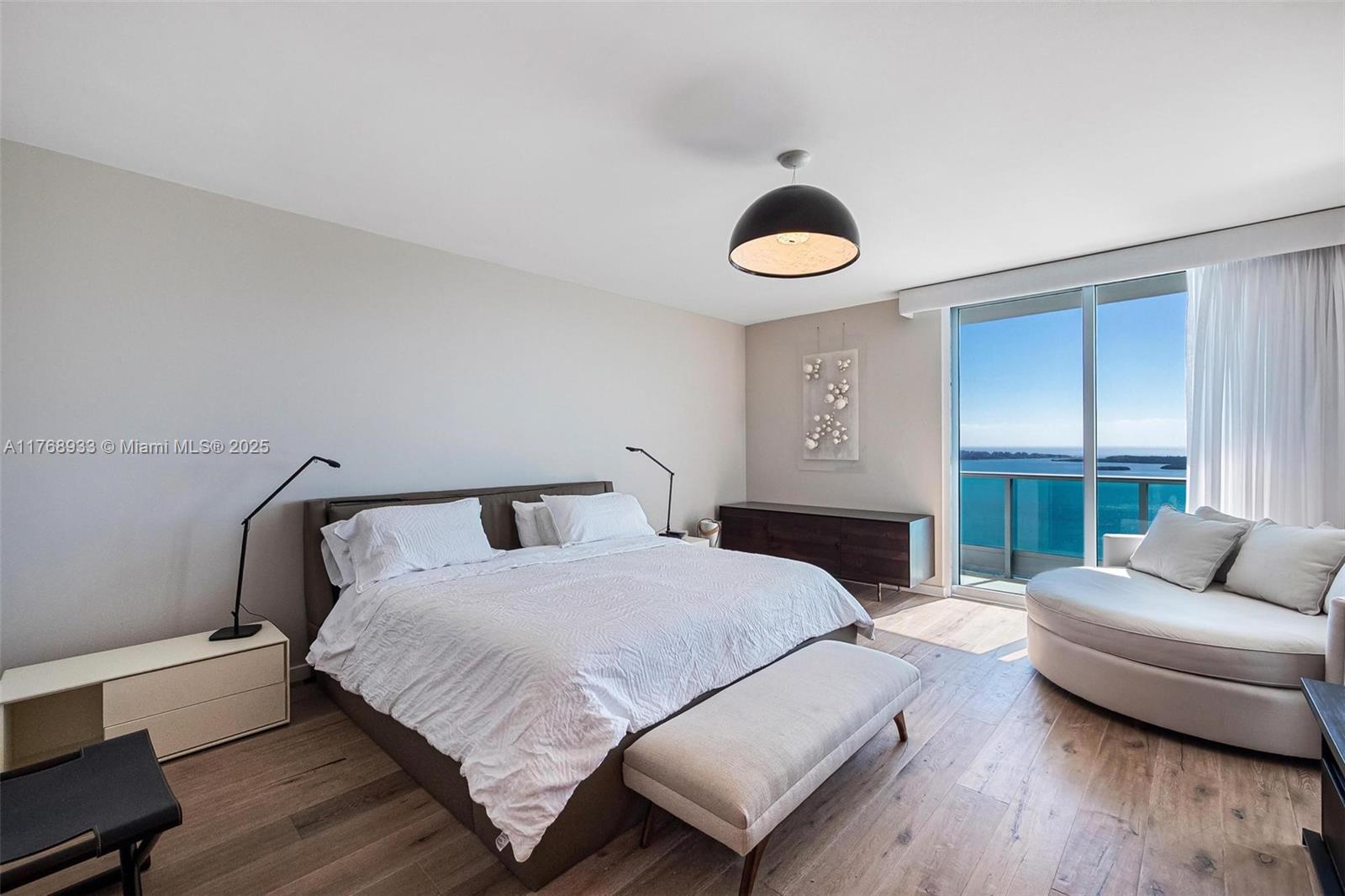 JADE RESIDENCES AT BRICKE - Residential