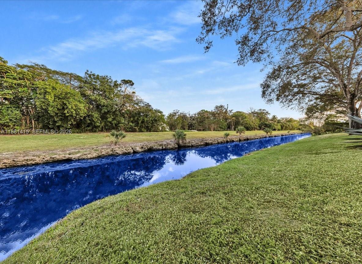 GRAND OASIS CONDO - Residential