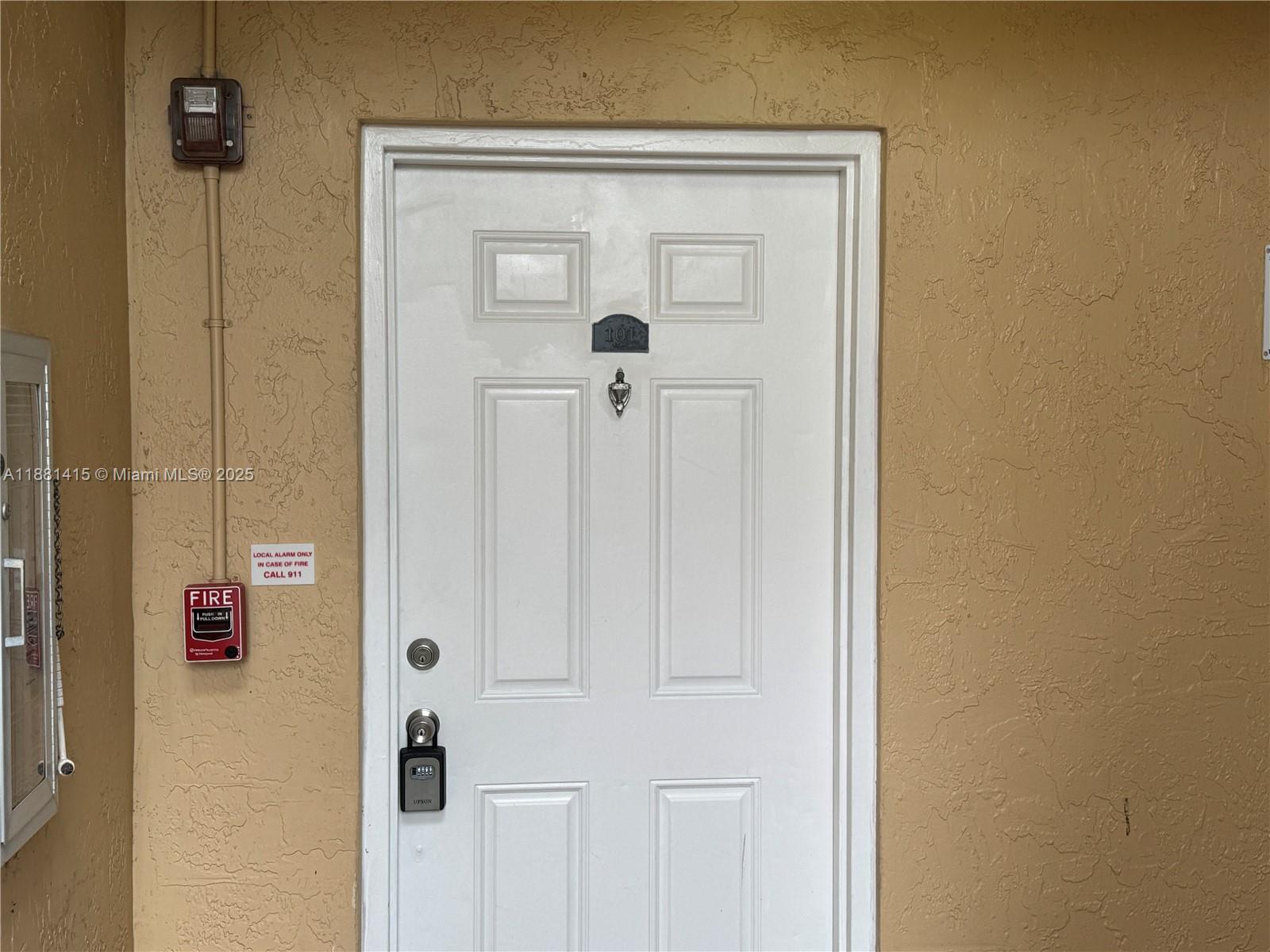 GRAND OASIS CONDO - Residential