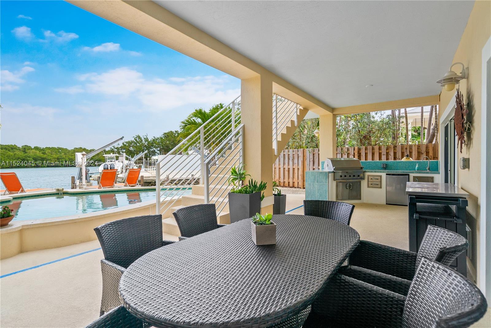 FONTAINE LAKE ESTATES - Residential