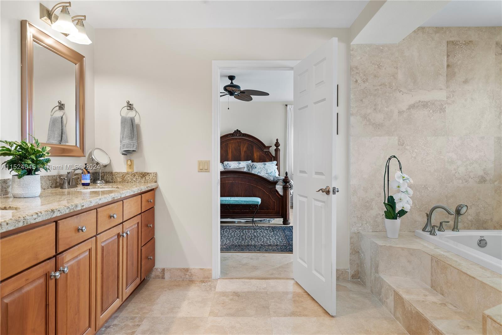 FONTAINE LAKE ESTATES - Residential