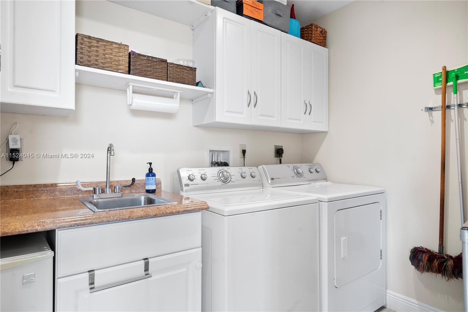 FONTAINE LAKE ESTATES - Residential