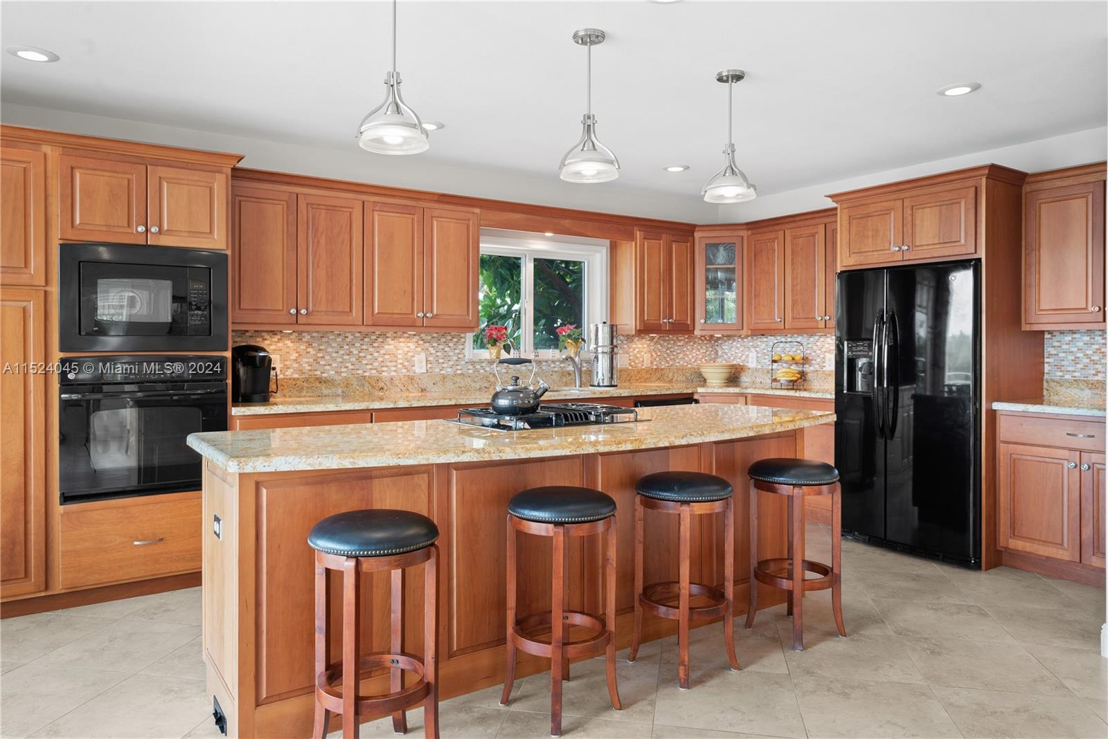 FONTAINE LAKE ESTATES - Residential