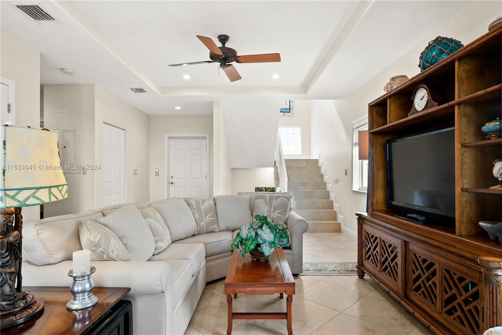 FONTAINE LAKE ESTATES - Residential