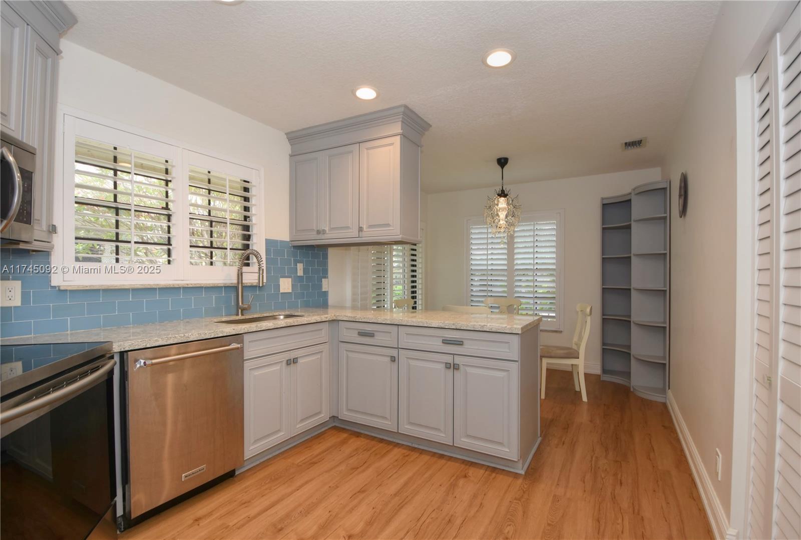 WEDGEWOOD ESTATES - Residential