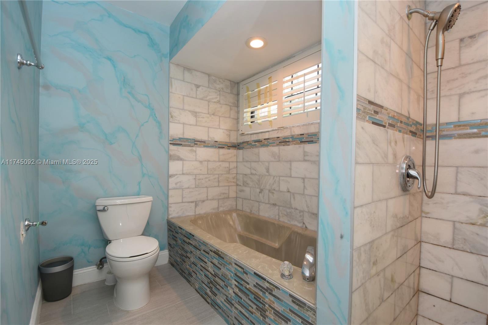 WEDGEWOOD ESTATES - Residential