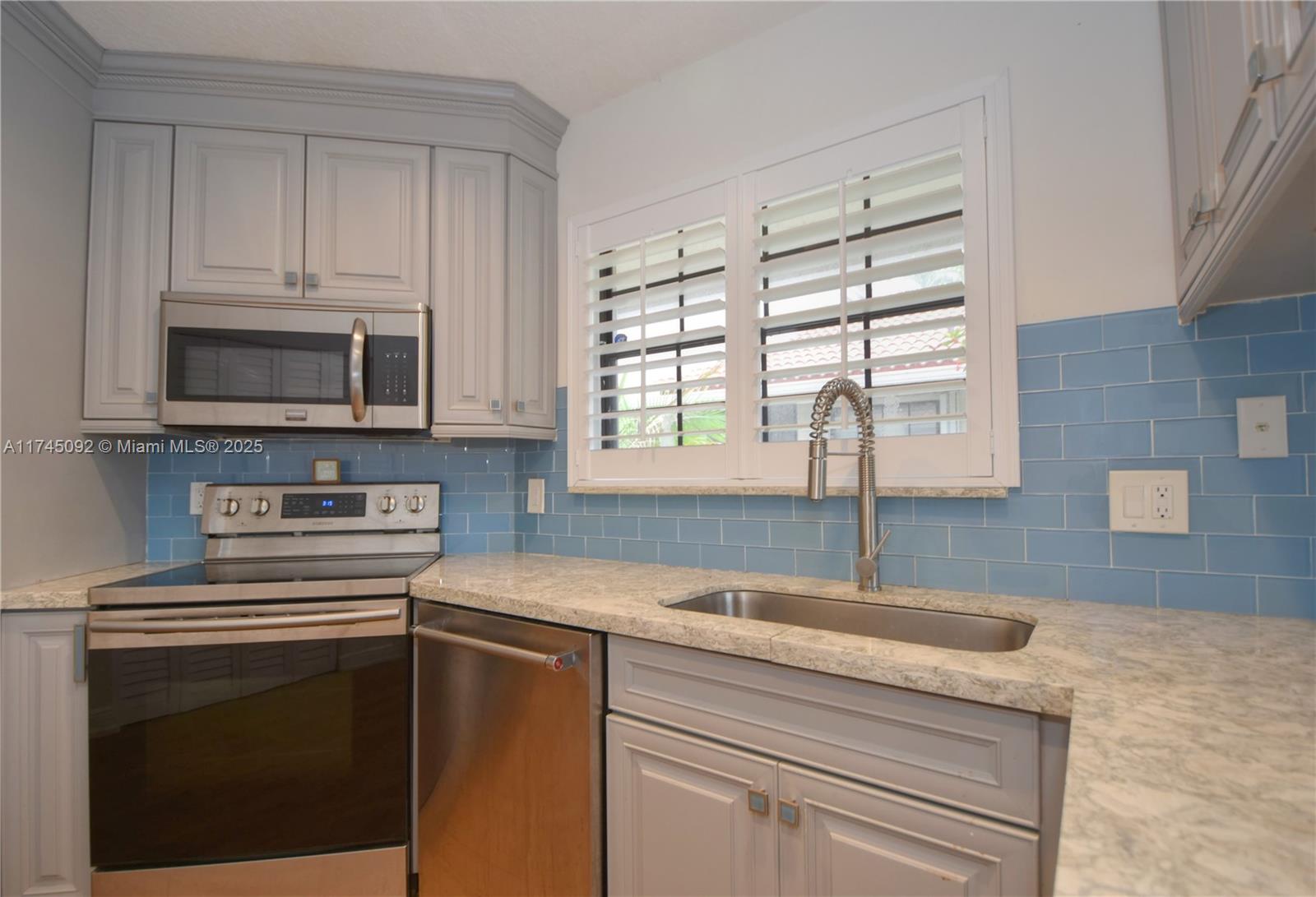 WEDGEWOOD ESTATES - Residential