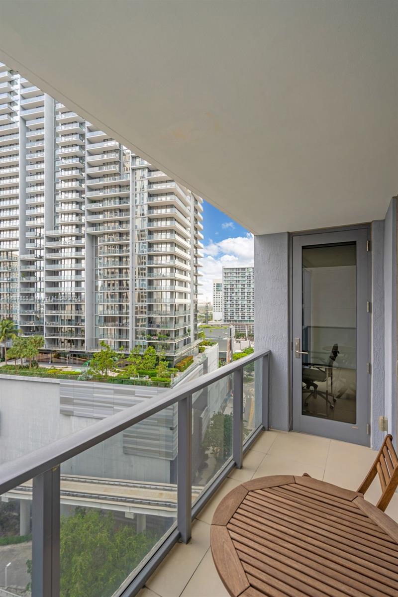 MYBRICKELL CONDO - Residential Lease