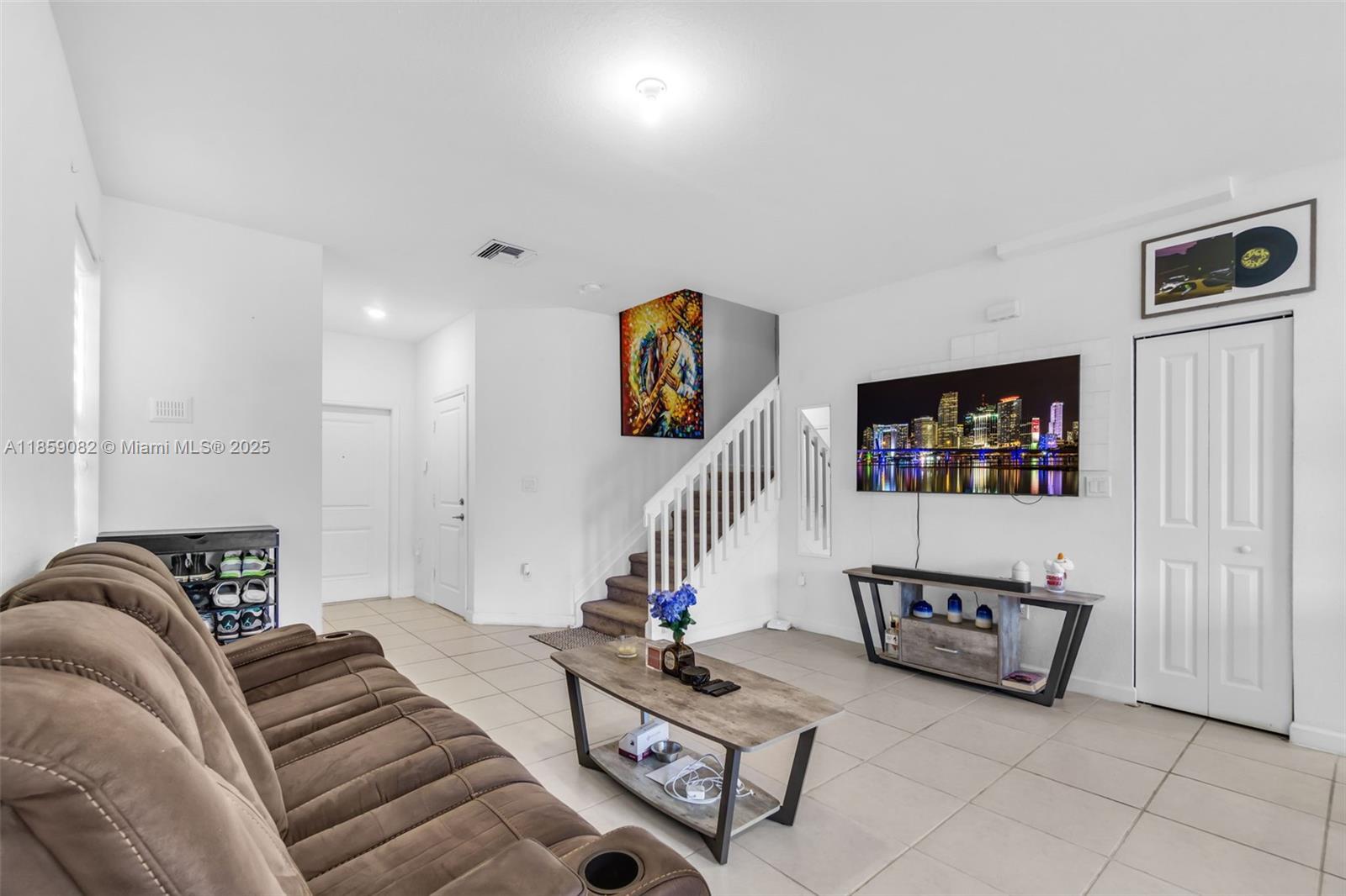 ALLAPATTAH GDNS - Residential