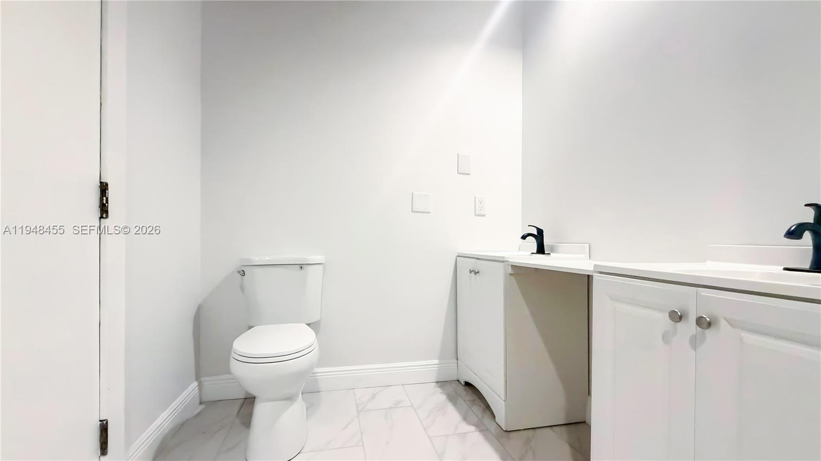 MEADOW WOOD MANOR SEC I - Residential