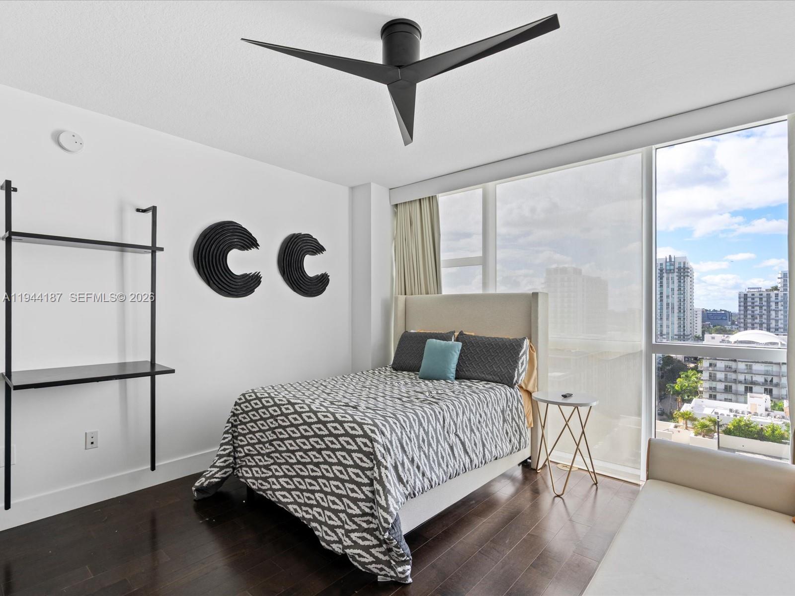 ONYX ON THE BAY CONDO - Residential