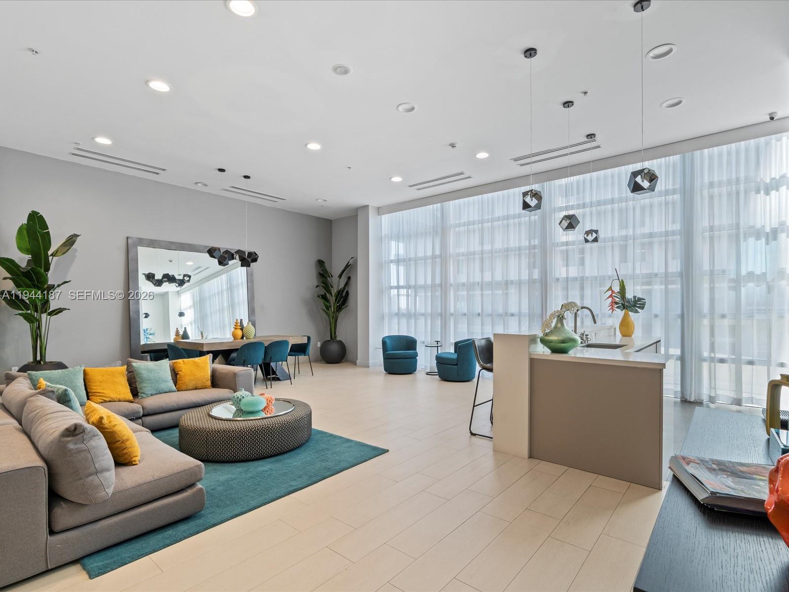 ONYX ON THE BAY CONDO - Residential